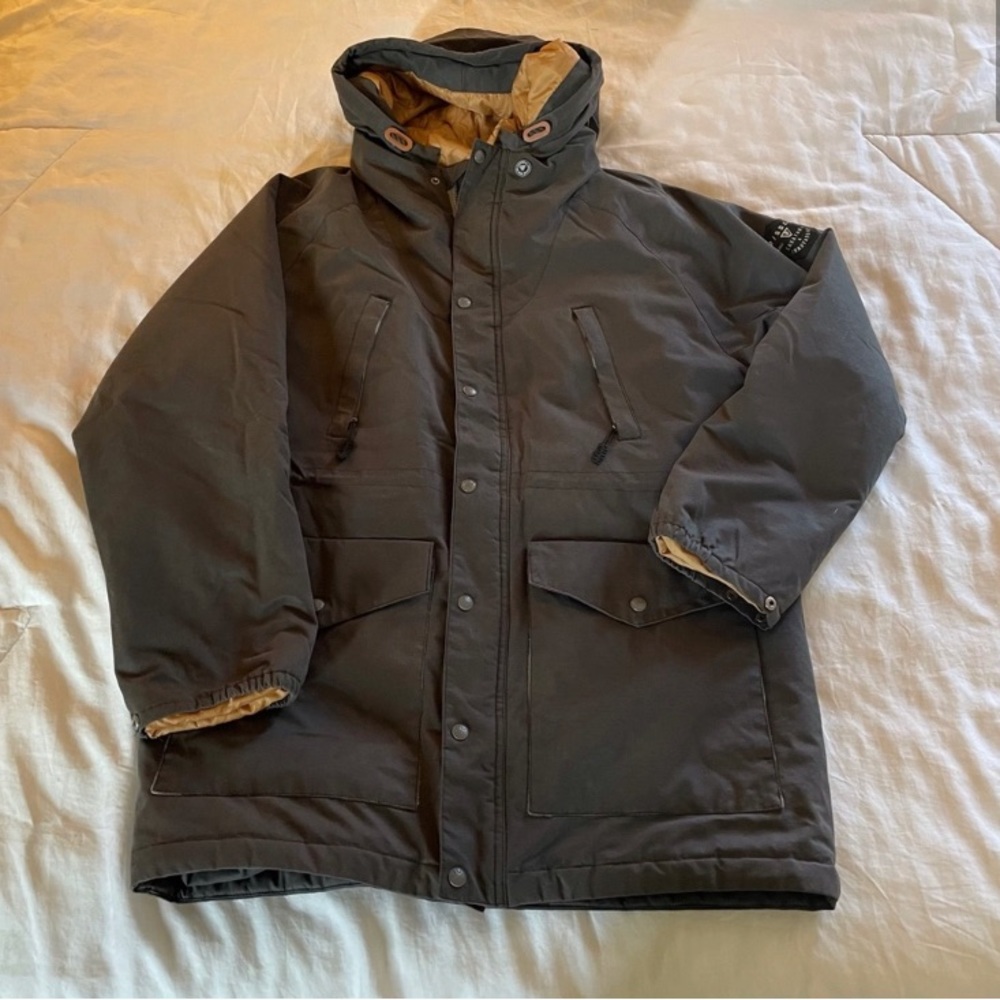 Vissla puffer jacket